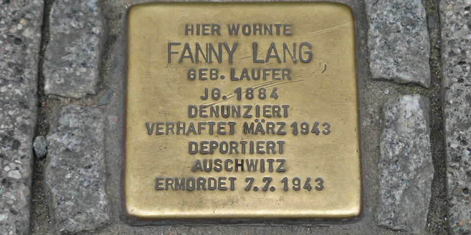 Stolperstein der Rüsselsheimerin Fanny Lang