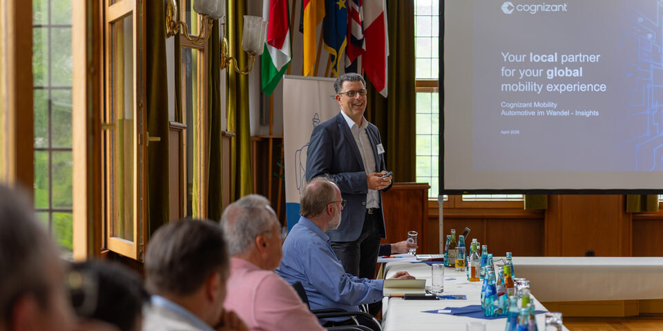 Marc Fohlmeister, Leiter der Region Rhein-Main von Cognizant, bei seinem Vortrag