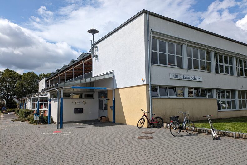 Gebäude der Otto-Hahn-Schule