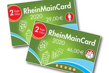 Zwei grüne Karten mit der Aufschrift "Rhein-Main-Card"